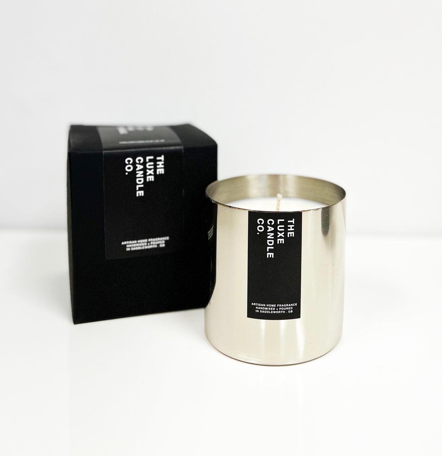 SCENTED CANDLE . LEMONGRASS + GINGER . SILVER